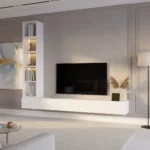 وحدة تلفزيون جدارية بيضاء مع رفوف مضيئة